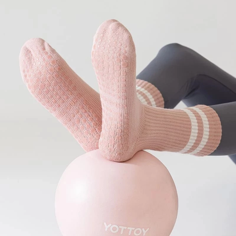 Non Slip Mid Tube Cotton Yoga Socks Cushioned Pilates Sports Socks