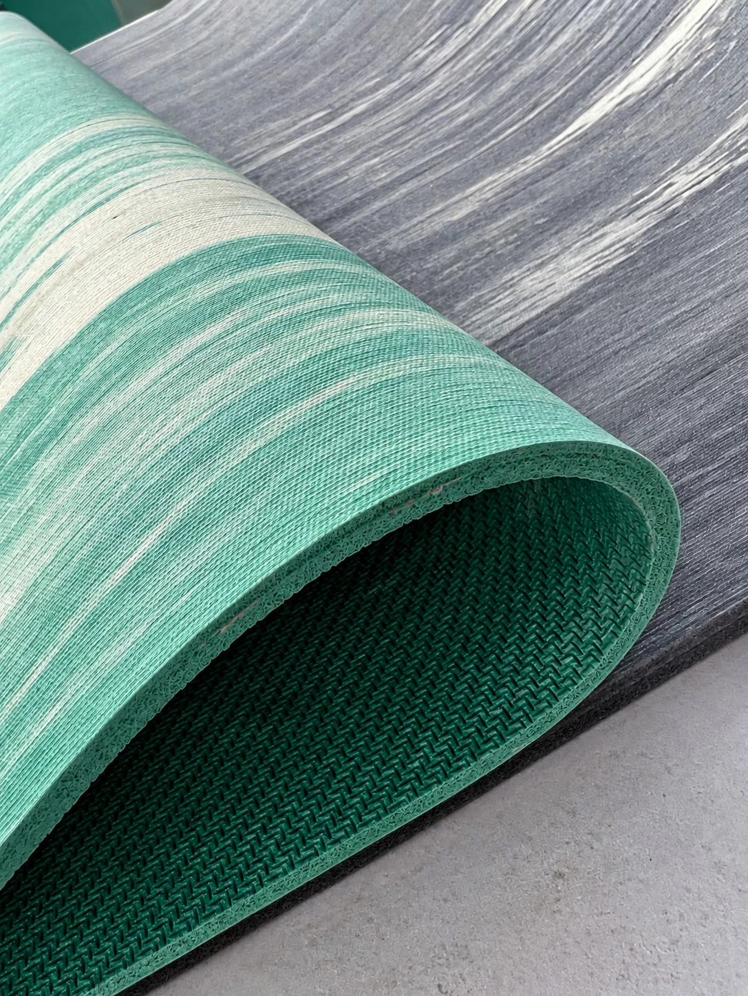 100% Natural Rubber Yoga Mat Vendor, Custom Yoga Mats Wholesale, Yoga Mats In Bulk
